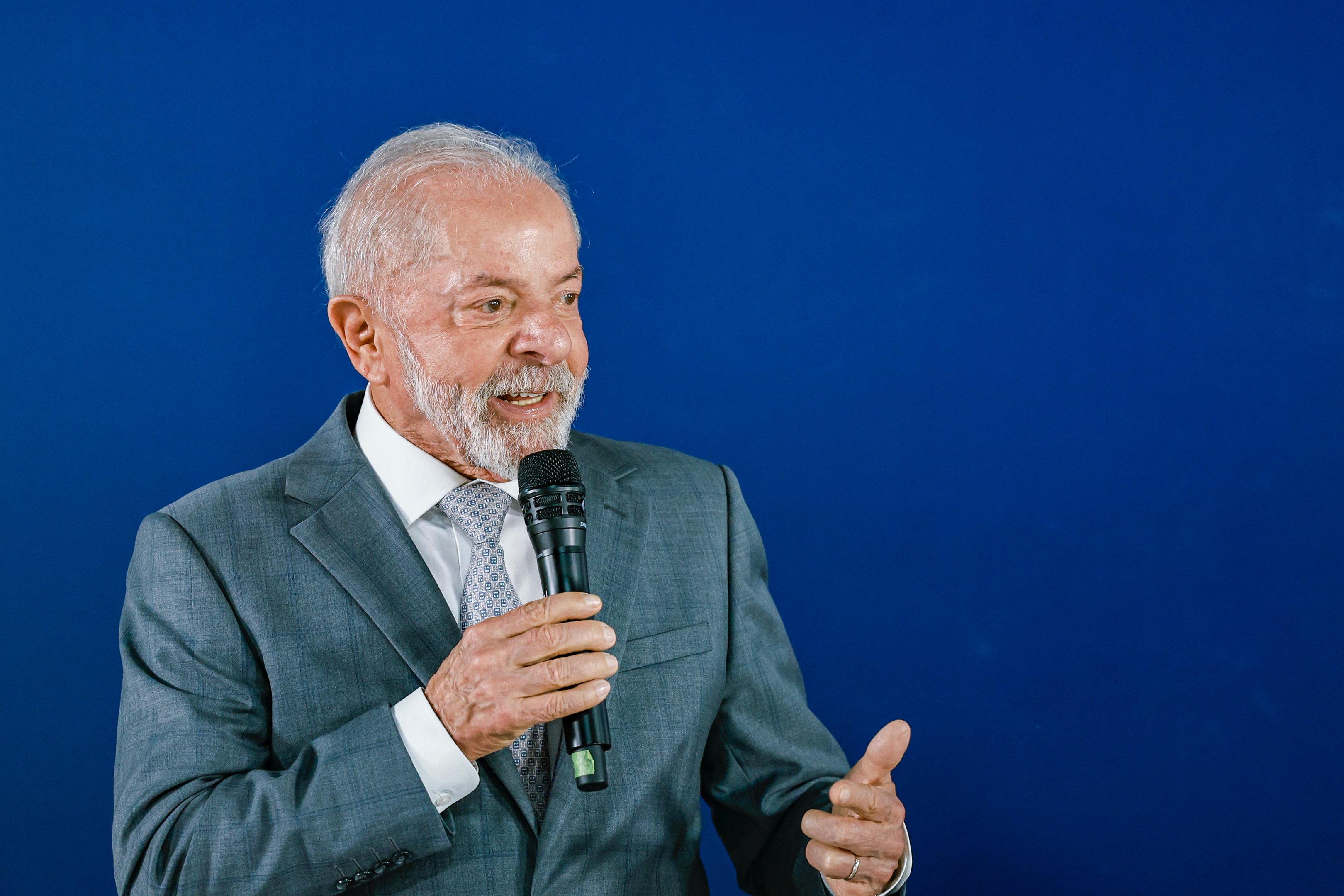 Entidades pedem veto de Lula a licença indenizatória fora do teto no Congresso