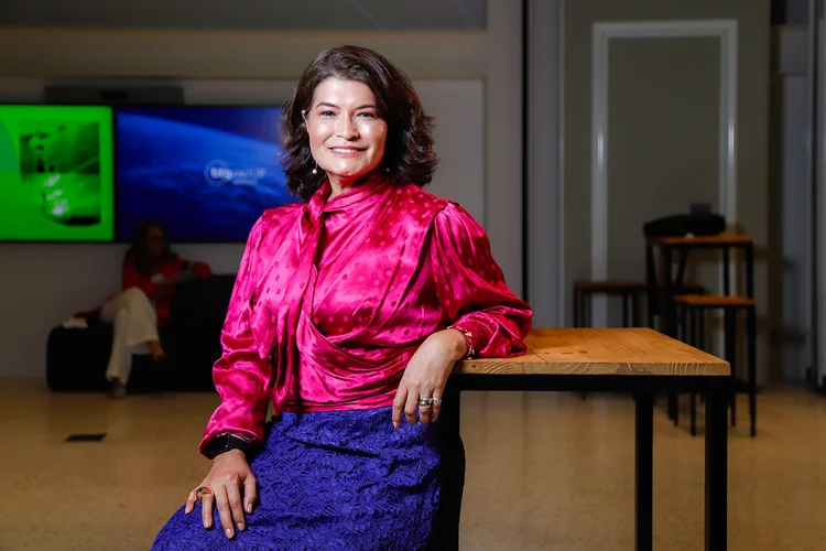 Enviada da COP30: Brasil pode liderar transição energética, mas há risco de 'perder para si mesmo'