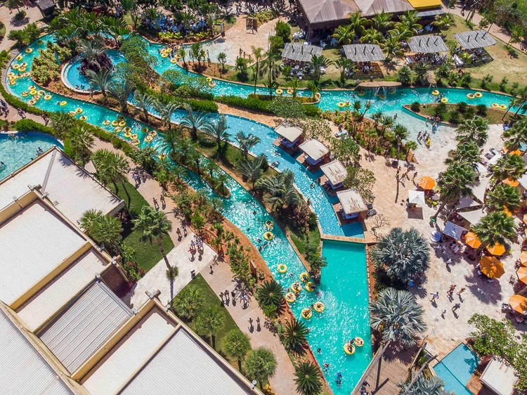 Escala 4x1 e resorts liberados — o plano de RH do Hot Beach para melhorar jornada dos colaboradores