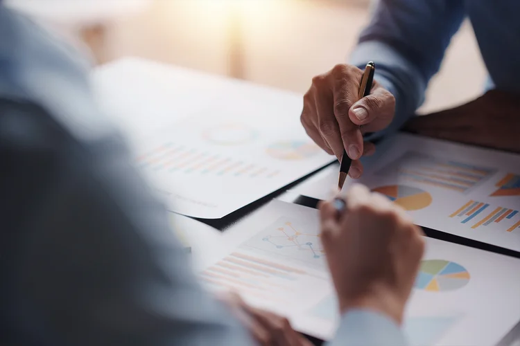 Essa é a habilidade que separa executivos influentes de executivos apenas presentes na sala