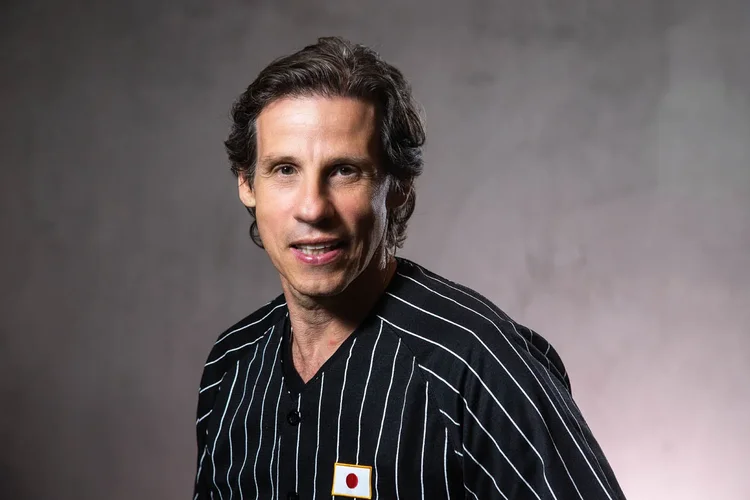 ‘Esse país não vive mais um ano com juros do jeito que está’, diz CEO da Chilli Beans