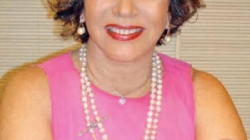 Estrela de ‘Além do Tempo’ morreu em casa e causa chocou o público