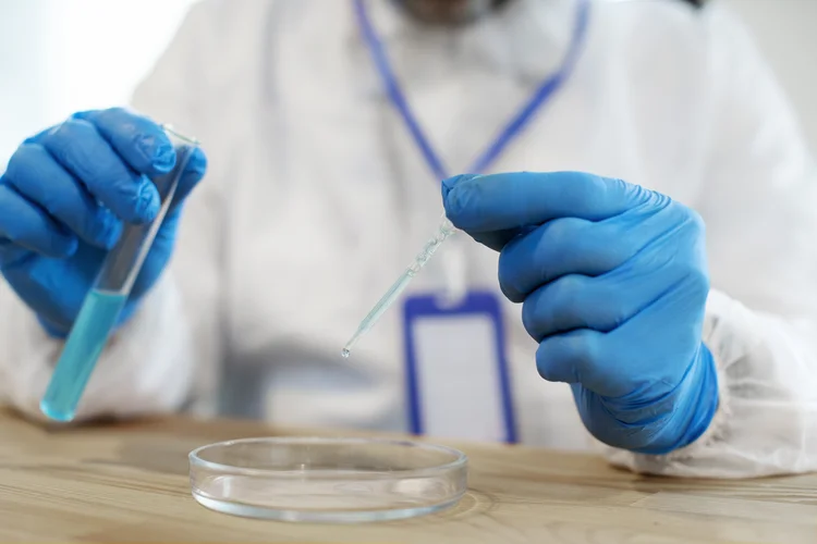 Estudo identifica 'ponto fraco' de bactéria encontrada em produtos da Ypê