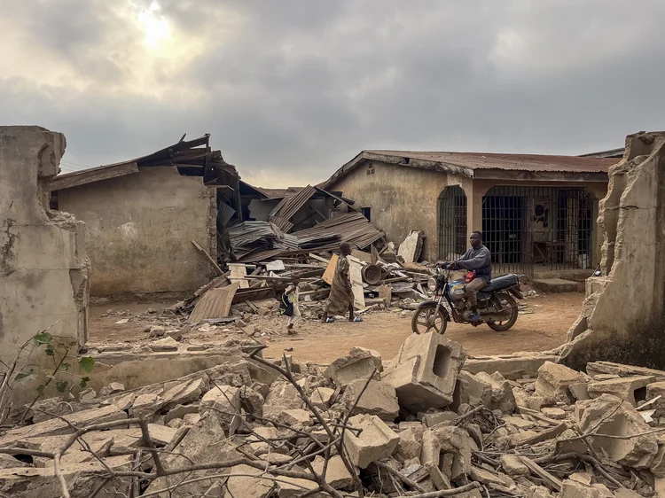 EUA e Nigéria confirmam morte do nº 2 do comando do Estado Islâmico
