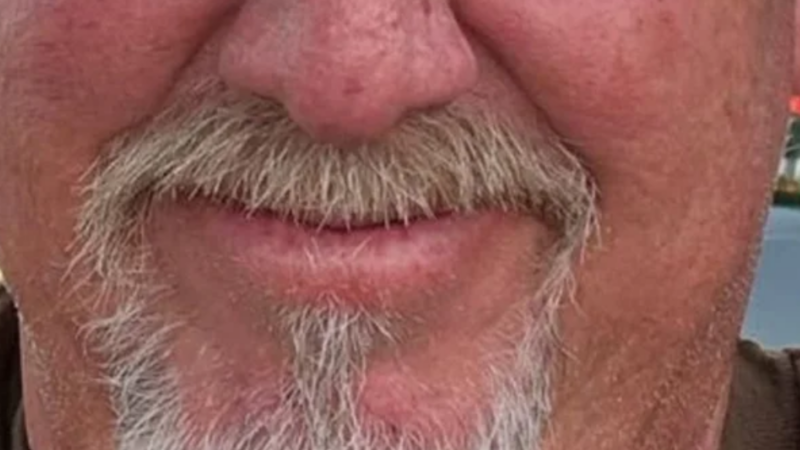 Ex-participante de reality show morre após tiro na cabeça