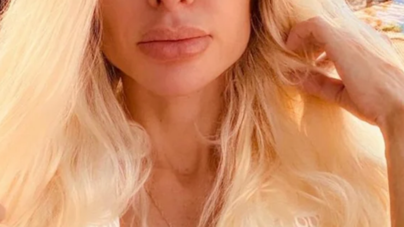 Famosa apresentadora revela que sofreu humilhação e pressão nos bastidores