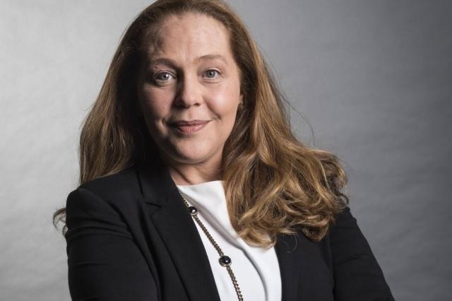 Famosa atriz da Globo anuncia morte na família; artistas se emocionam