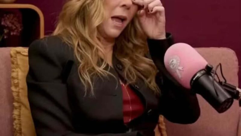 Famosa atriz descobre segredo bizarro do pai após morte do familiar