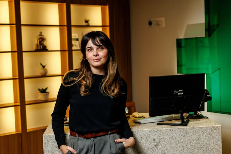 Farmácia de cannabis medicinal do PR mira escala em mercado de R$ 1,1 bi