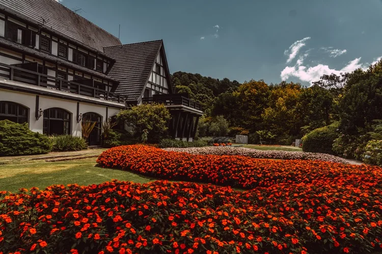 Férias de inverno: conheça o Berg Hotel Ort, em Campos do Jordão