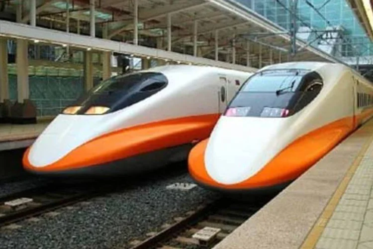 Ferrovias chinesas transportam mais de 1 bilhão de passageiros em 2026
