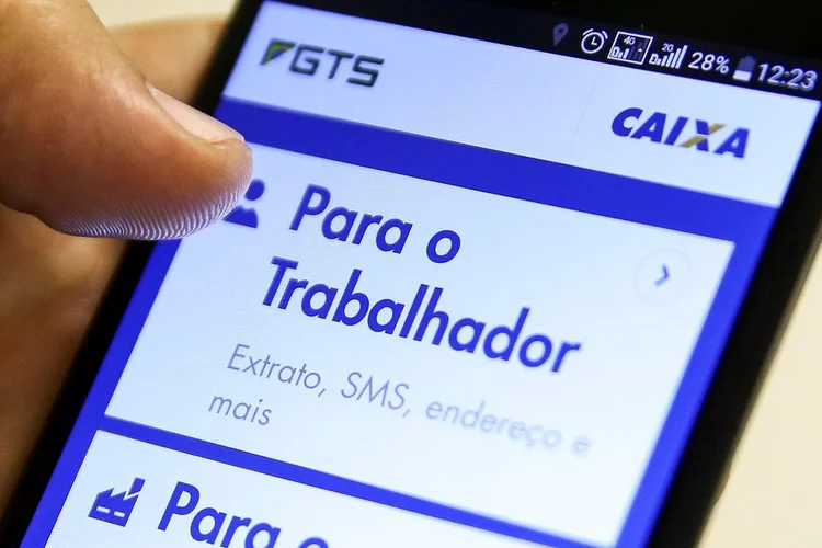 FGTS e multa da demissão precisam entrar no Imposto de Renda?