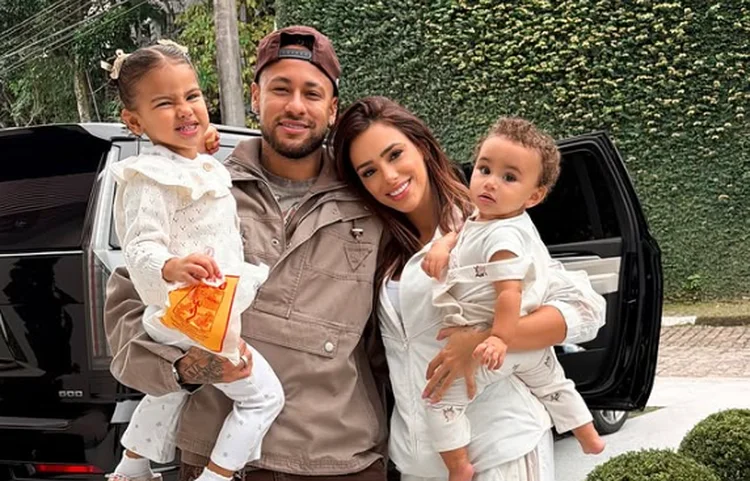 Filhas de Neymar sofrem ataques racistas
