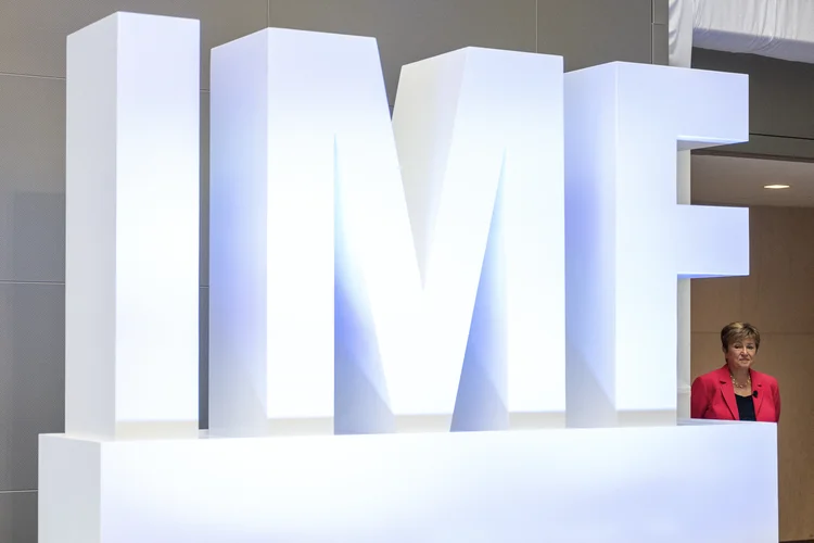 FMI aumenta projeção de crescimento do Brasil em 2026