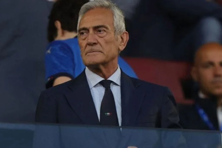 Fora da Copa: vexame histórico derruba presidente da federação italiana