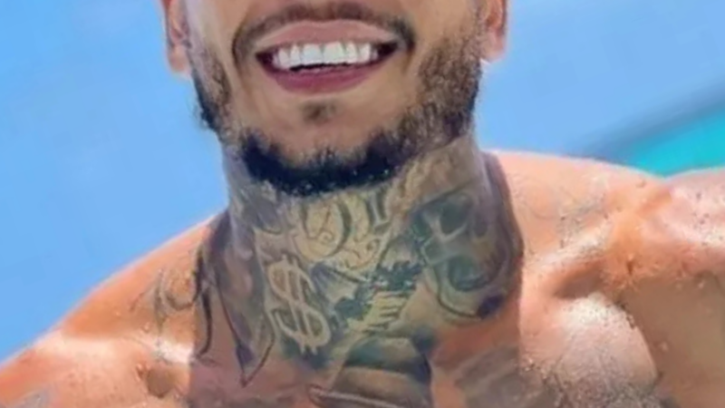 Funkeiro morreu após cair do quinto andar de um hotel tentando pular pela varanda