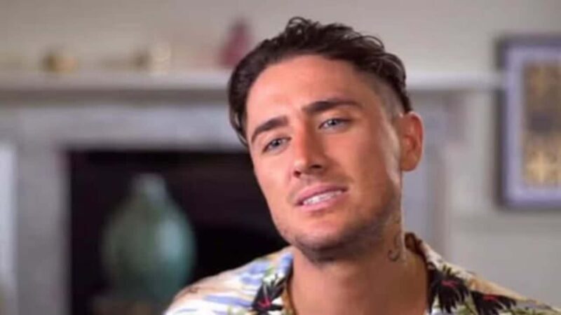 Ganhador do Big Brother deixa cadeia e anuncia gravidez da mulher