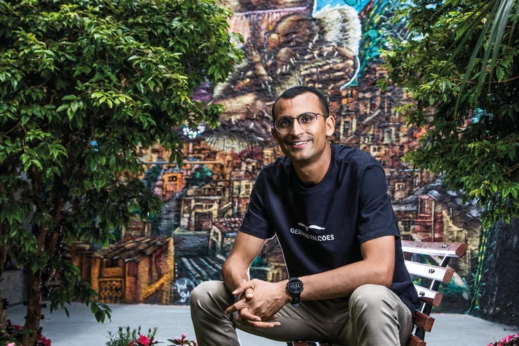 Gerando Falcões inaugura 'Vila da Dignidade' e celebra 15 anos de atuação
