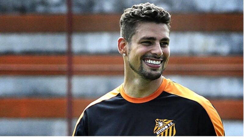 Globo se movimenta e convoca Cauã Reymond para sequência de ‘Avenida Brasil’