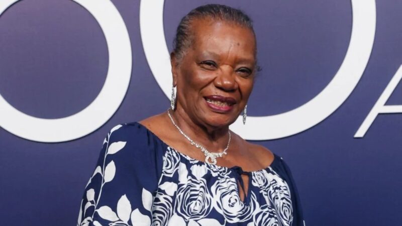 Globo surpreende e dá contrato vitalício a Neusa Borges aos 84 anos