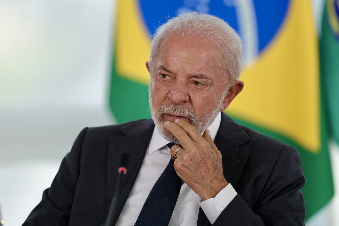 Governo Lula tem até 15 de julho para evitar tarifa de 25% dos EUA