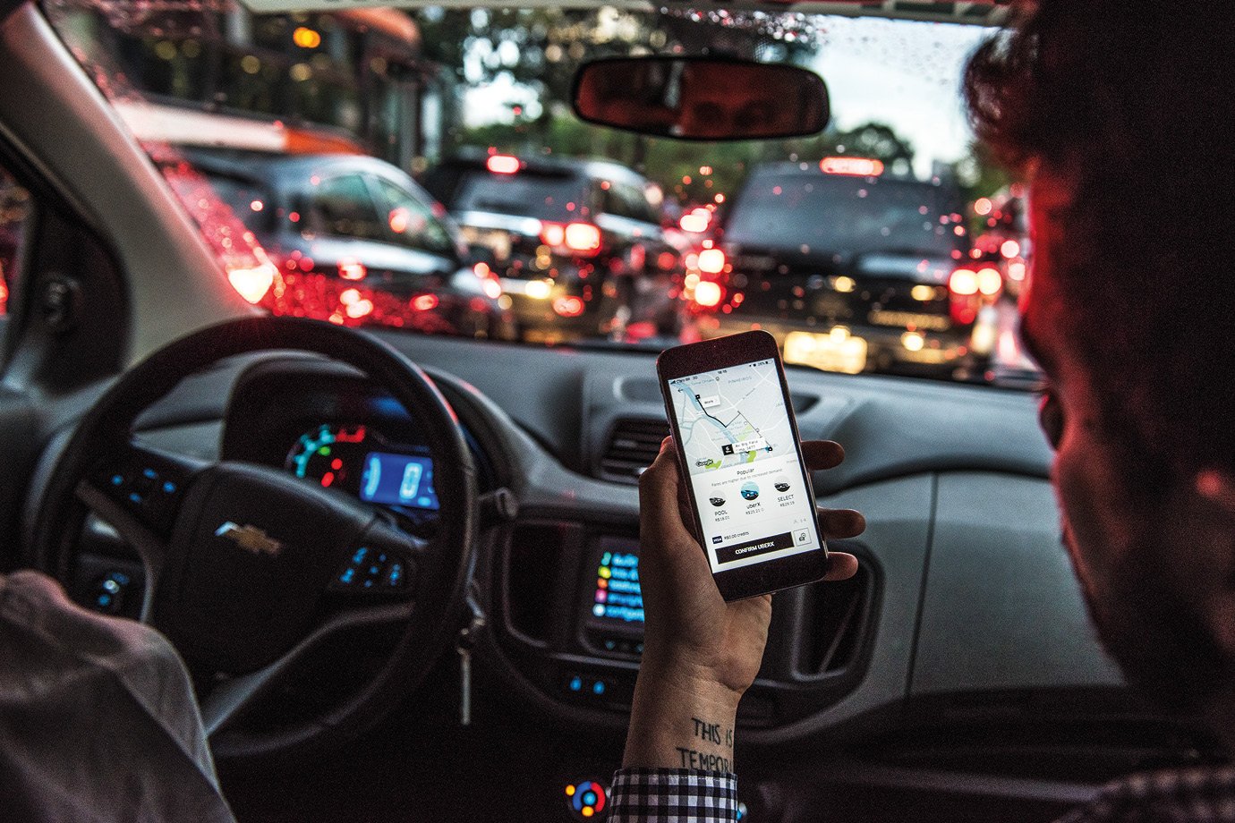 Governo prepara nova modalidade de crédito para motocicletas de trabalhadores de app, diz Casa Civil