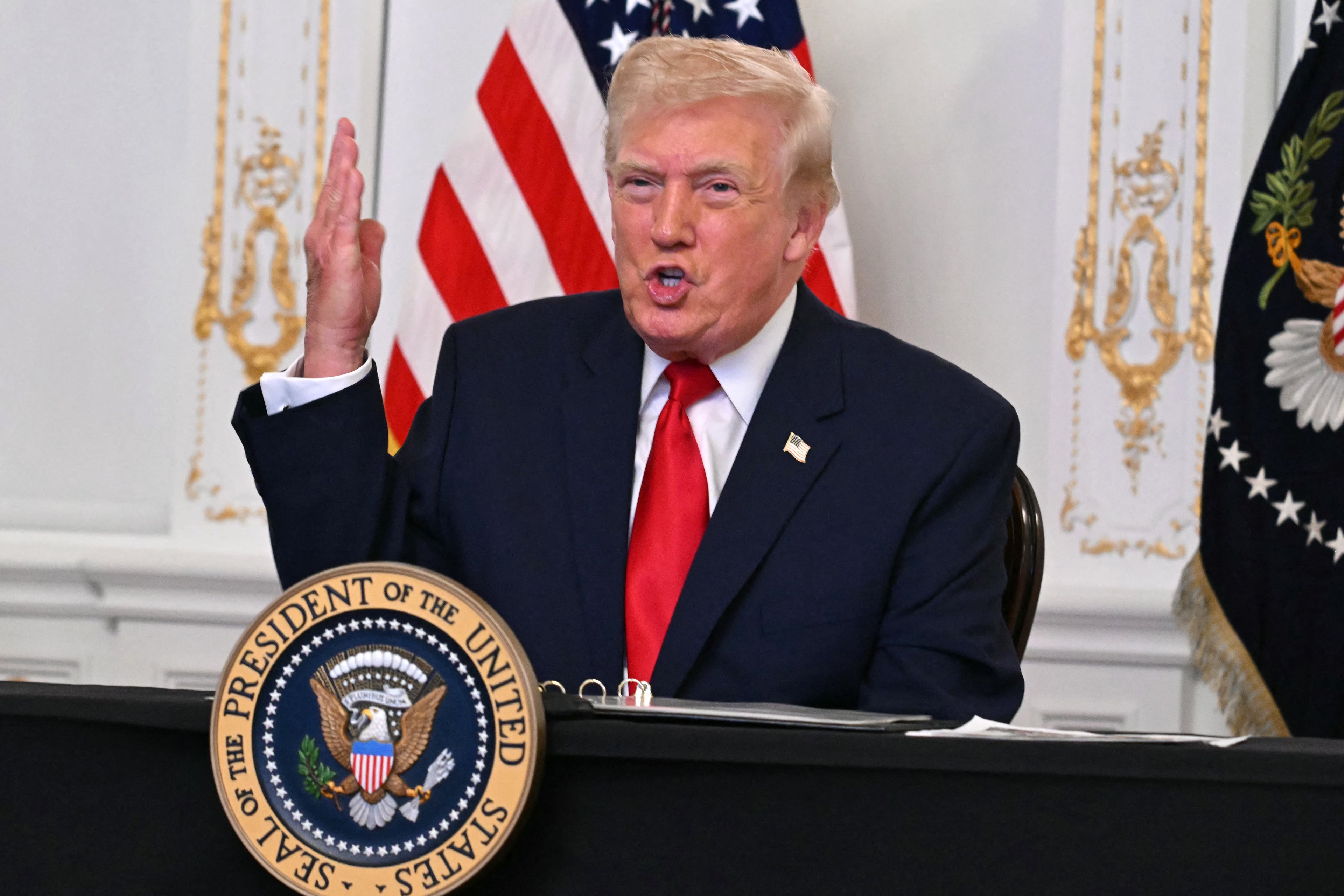 Governo Trump mobiliza 7 mil novos agentes do ICE para ampliar deportações nos EUA