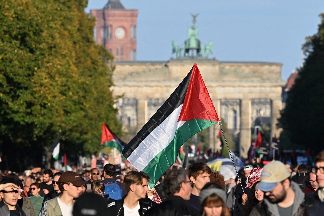 Governo Trump recua e revoga sanções contra relatora da ONU sobre Palestina