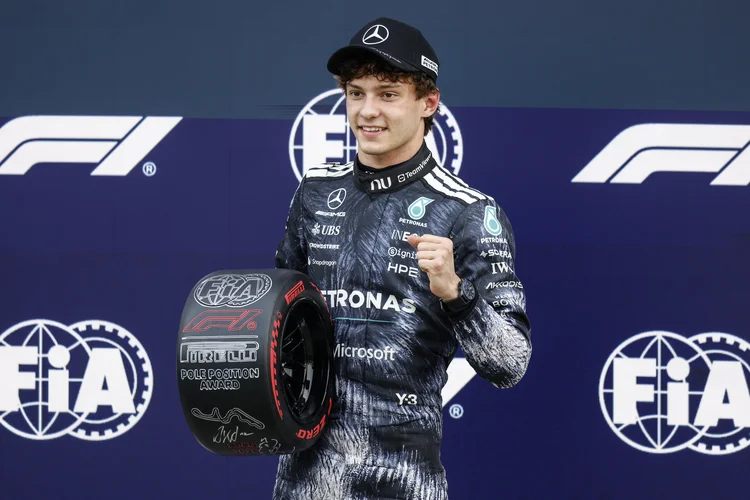 GP do Japão: Antonelli confirma boa fase e garante pole em Suzuka