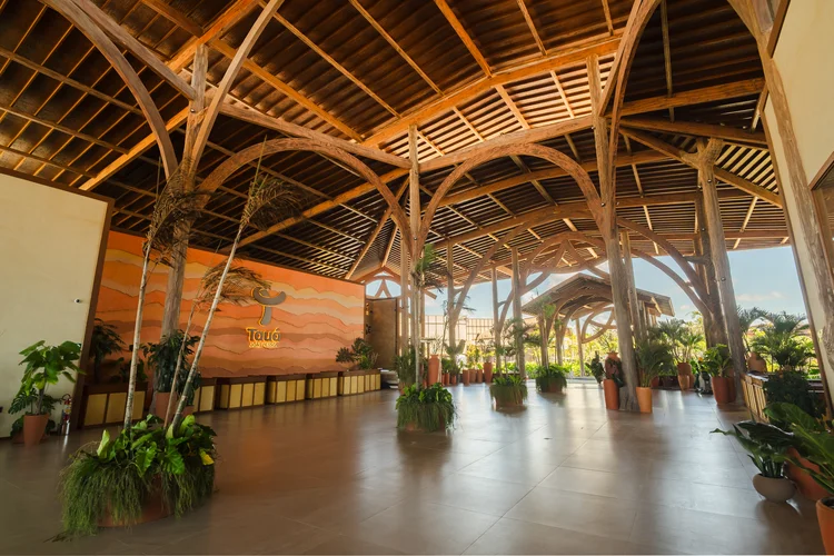 Grupo Tauá aposta em gestão hoteleira, mira R$ 1 bilhão e inaugura resort em João Pessoa