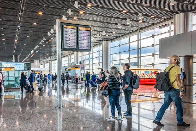 Guarulhos teve 47 milhões de passageiros em 2025 e lidera ranking de aeroportos na AL
