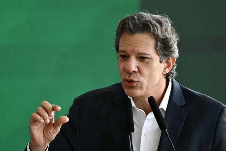 Haddad diz que São Paulo 'está ficando para trás' e critica gestão Tarcísio