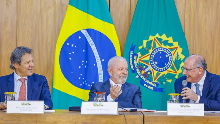 Haddad e Alckmin sabem que têm um papel para cumprir em SP, diz Lula