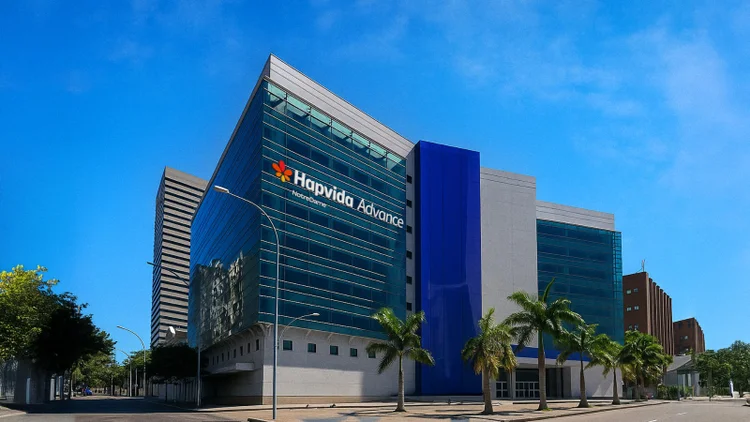 Hapvida perde 114 mil beneficiários e vê lucro cair 41% em um ano