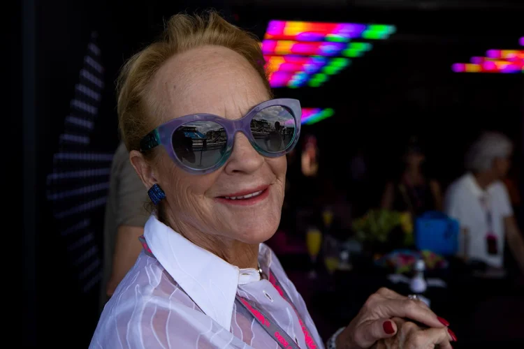 Herdeiro do Walmart, mulher mais rica do mundo 'revezou' título com mãe e cunhada