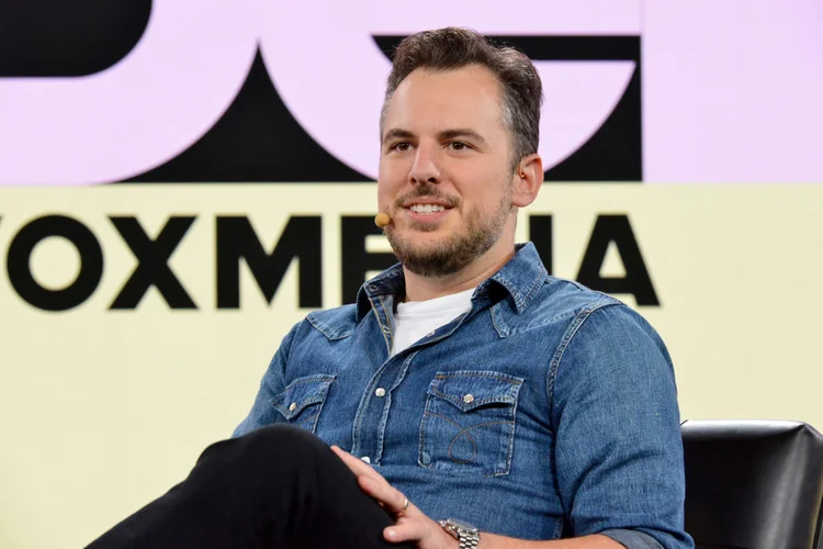 Hermanos, pero no mucho: a saída do brasileiro Mike Krieger do Figma expõe atrito no mundo da IA