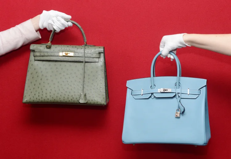 Hermès supera 16 bilhões de euros em receita com força da Birkin