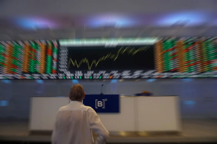 Ibovespa chega aos 194 mil pontos e bate novo recorde intradiário