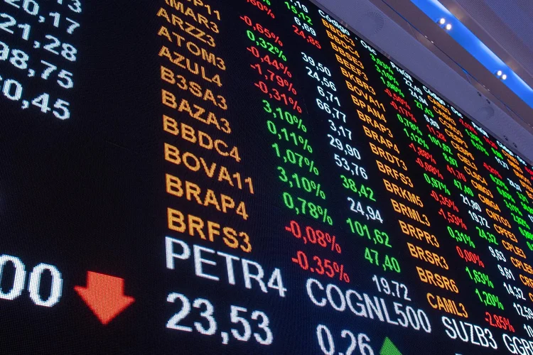 Ibovespa sobe menos que NY mas garante os 187 mil pontos; dólar cai para R$ 5,15