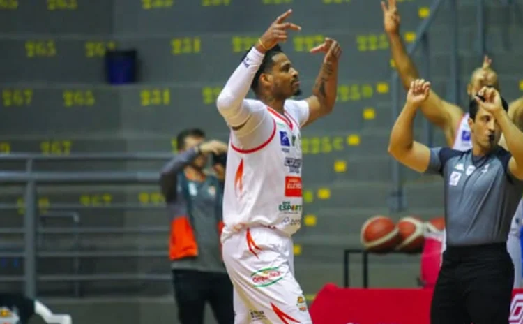 Ídolo do basquete brasileiro, Shamell revela planos para aposentadoria