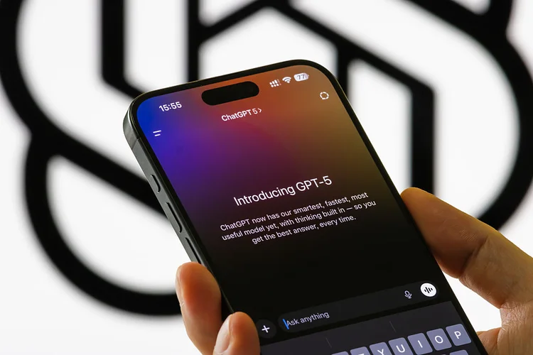 Índia lidera downloads de apps de IA, mas só 1% das compras vem do país