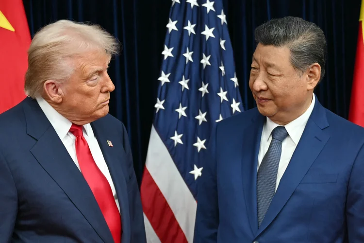 Inflação no Brasil e EUA, balanços e Trump e Xi Jinping: o que move os mercados
