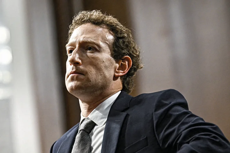 Inspirada pela Apple, Meta avaliou ocultar pesquisas sobre segurança infantil, indicam e-mails