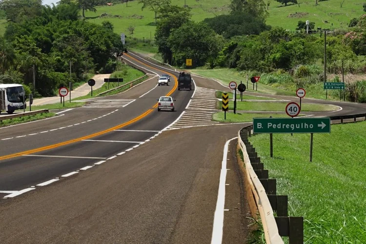 Investimento em rodovias multiplica por até 4,7 vezes o PIB do transporte