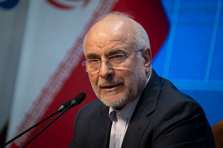 Irã faz alerta a instituições financeiras e cita títulos do Tesouro dos EUA como ‘alvo’