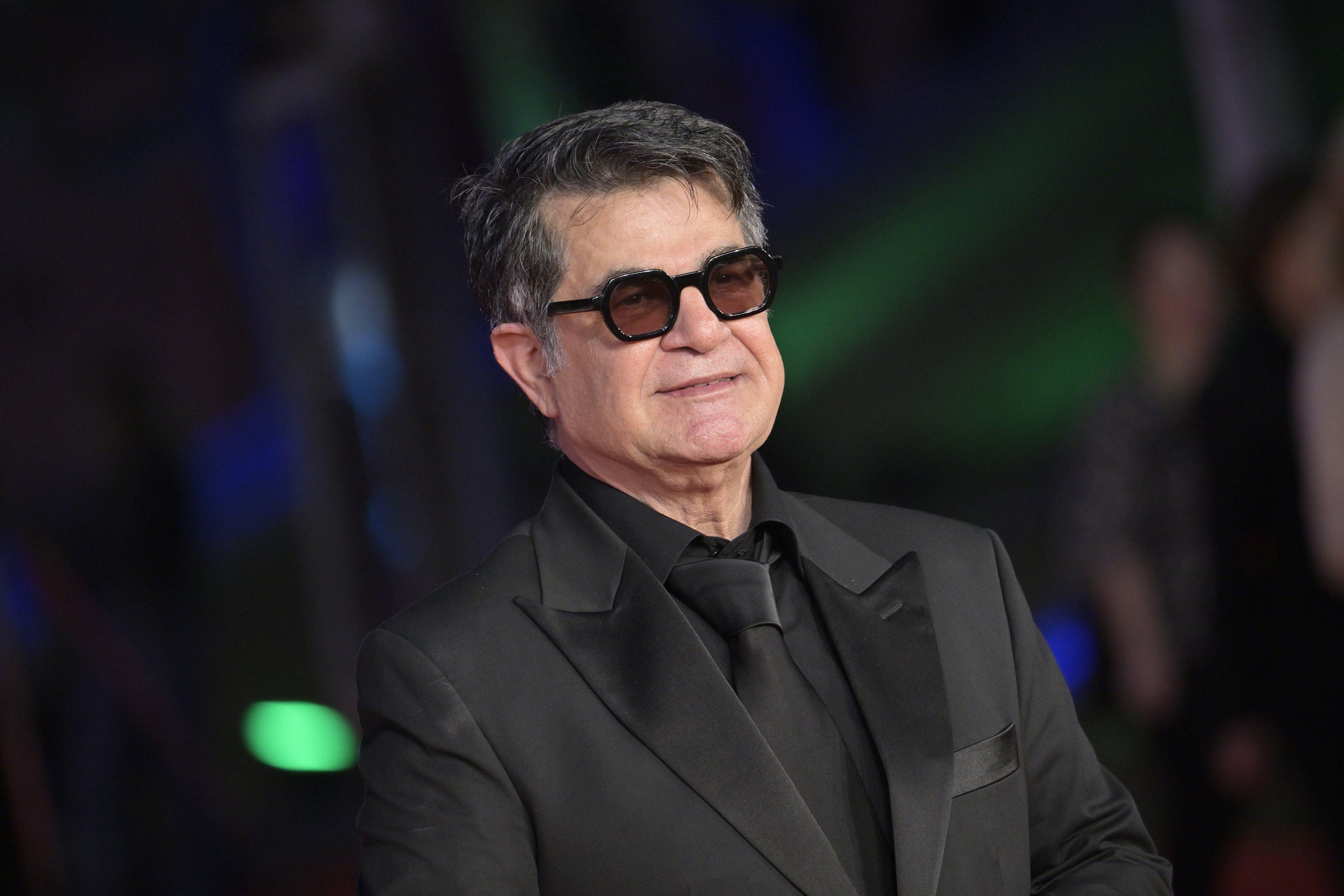 Irã mantém condenação do cineasta Jafar Panahi
