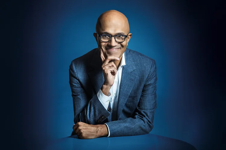 'Isso pode até ser uma arma': Nadella, da Microsoft, critica elite que controla a IA