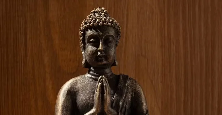 Japão cria robô ‘monge’ para oferecer conselhos espirituais com apoio de IA