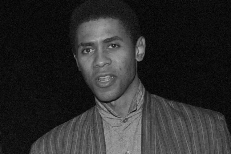 John McClain, que ajudou a recuperar 'império' de Michael Jackson, morre aos 71 anos