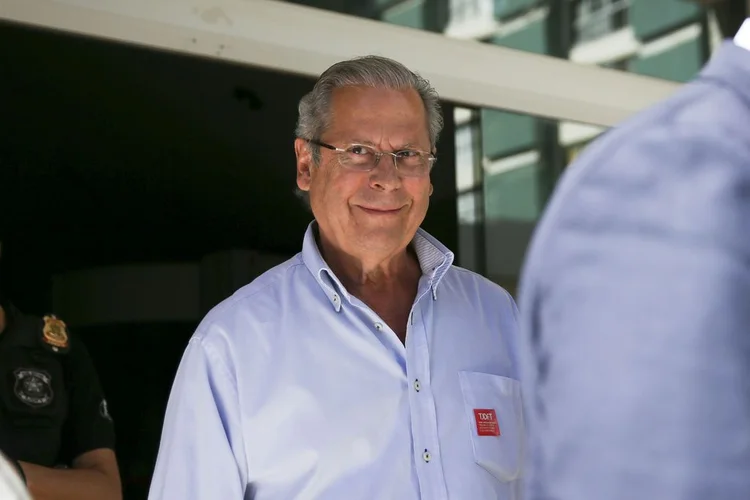 José Dirceu recebe diagnóstico de linfoma após internação em São Paulo